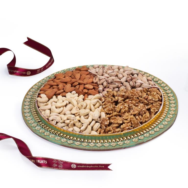 Grand Gourmet Four-Nut Deluxe Tray, 1 Kg Net Contents - Image 6